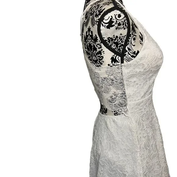 Emerald Sunday Glitter Lace Layered Hem Zippered Racerback Wedding Dress - Picture 8 of 10